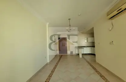 Apartment - 1 Bedroom - 1 Bathroom for rent in Doha Al Jadeed - Doha