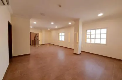 Apartment - 3 Bedrooms - 3 Bathrooms for rent in Najma Street - Najma - Doha