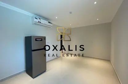 Apartment - 2 Bedrooms - 2 Bathrooms for rent in Old Airport Residential Apartments - Old Airport Road - Doha
