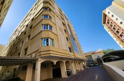 شقة - 3 غرف نوم - 3 حمامات للايجار في اقامة الانديغو - فريج بن محمود- جنوب - فريج بن محمود - الدوحة
