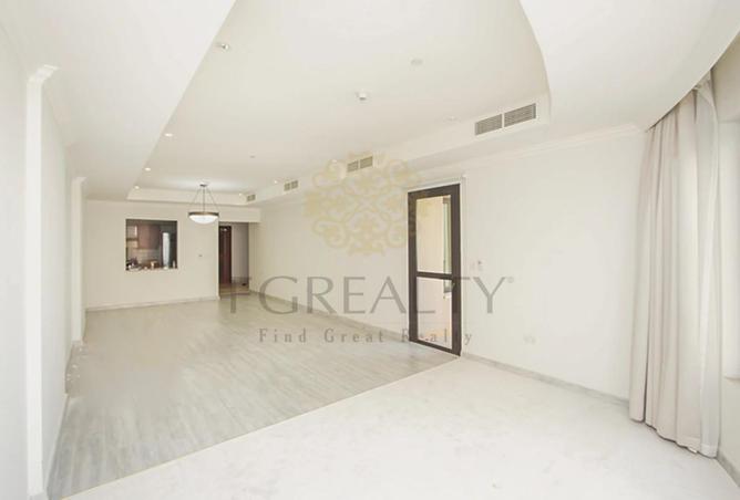 978644 - Property Image 2