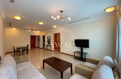 Apartment - 1 Bedroom - 2 Bathrooms for rent in Voco Doha West Bay Suites - West Bay - Doha