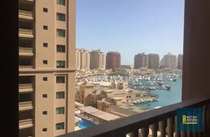 Apartment - 2 Bedrooms - 2 Bathrooms for rent in The Pearl Island - Doha