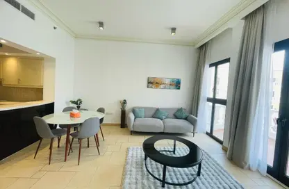 Apartment - 1 Bedroom - 2 Bathrooms for rent in Mercato - Qanat Quartier - The Pearl Island - Doha