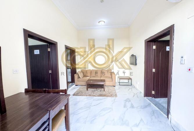 905145 - Property Image 2