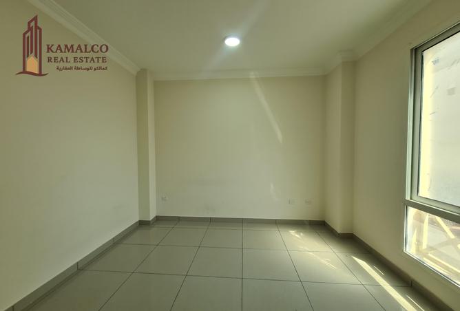 953935 - Property Image 2