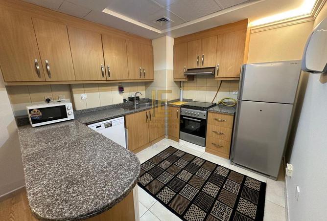 985514 - Property Image 3