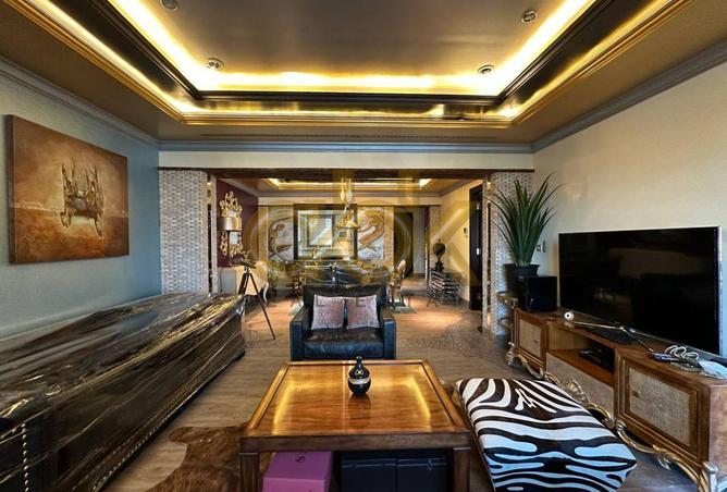 975343 - Property Image 3