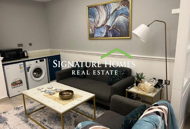 1008618 - Property Image 2