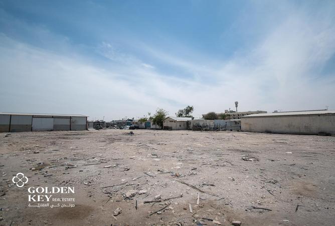 856704 - Property Image 3