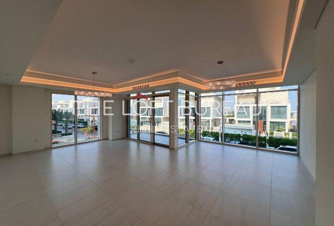 982936 - Property Main Image