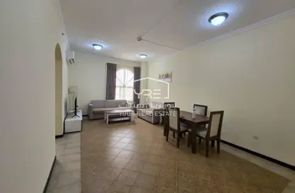 Apartment - 2 Bedrooms - 2 Bathrooms for rent in Musheireb Apartments - Musheireb - Doha