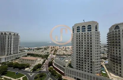 شقة - 2 غرف نوم - 3 حمامات للايجار في فيفا غرب - فيفا بحرية - جزيرة اللؤلؤة - الدوحة