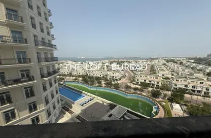شقة - 2 غرف نوم - 4 حمامات للايجار في طريق بورتو الغربي - بورتو أرابيا - جزيرة اللؤلؤة - الدوحة