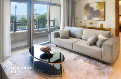Apartment - 2 Bedrooms - 4 Bathrooms for rent in Abraj Bay - Abraj Quartiers - The Pearl Island - Doha