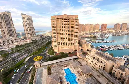 Apartment - 1 Bedroom - 2 Bathrooms for rent in Porto Arabia - The Pearl Island - Doha