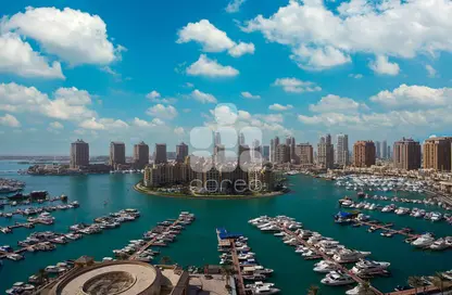 Apartment - 3 Bedrooms - 2 Bathrooms for rent in Tower 22 - Porto Arabia - The Pearl Island - Doha Apartment - 3 Bedrooms - 2 Bathrooms for rent in Tower 22 - Porto Arabia - The Pearl Island - Doha