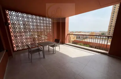 Apartment - Studio - 1 Bathroom for rent in Tower 4 - Porto Arabia - The Pearl Island - Doha