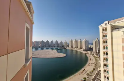 شقة - 2 غرف نوم - 3 حمامات للبيع في فيفا غرب - فيفا بحرية - جزيرة اللؤلؤة - الدوحة
