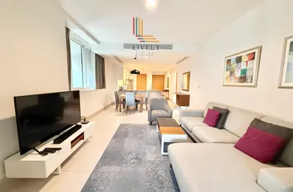 Apartment - 1 Bedroom - 2 Bathrooms for rent in Viva West - Viva Bahriyah - The Pearl Island - Doha