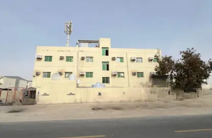 Labor Camp - Studio - 7+ Bathrooms for rent in Industrial Area 5 - Industrial Area - Industrial Area - Doha