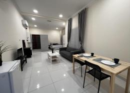 صورةغرفة المعيشة / غرفة الطعام لـ: Studio - 1 حمام للكراء في Hazm Al Markhiya - الدوحة, صورة 1