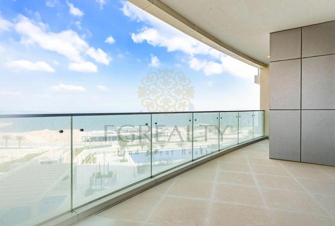 989708 - Property Image 3