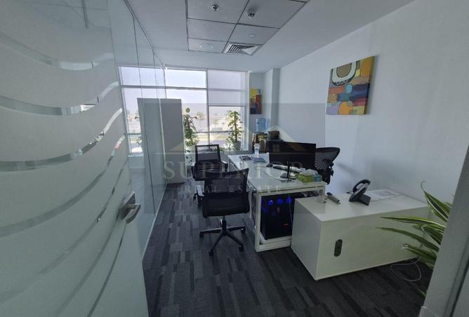 906484 - Property Main Image