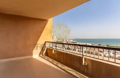 Apartment - 3 Bedrooms - 4 Bathrooms for rent in West Porto Drive - Porto Arabia - The Pearl Island - Doha