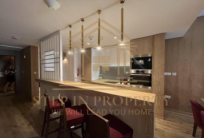 958463 - Property Image 2