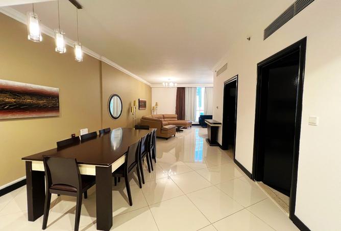 982709 - Property Image 2