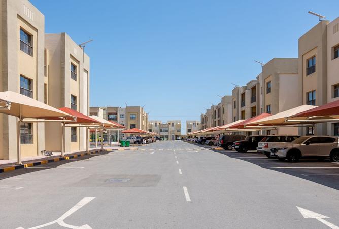 944272 - Property Image 2