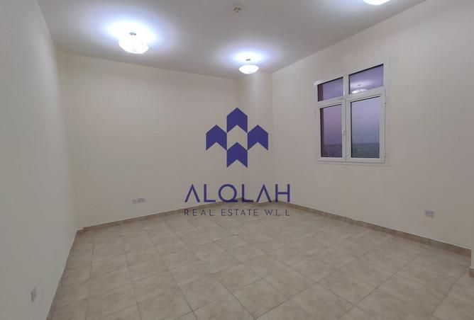 991750 - Property Image 2