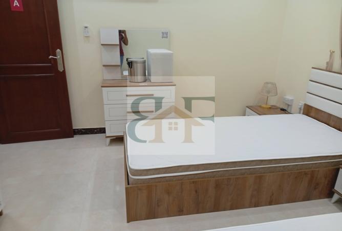 982786 - Property Image 2