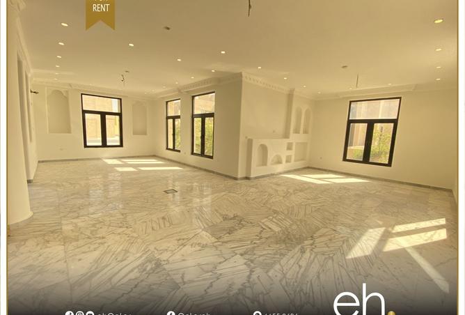 955405 - Property Main Image