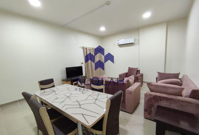 909987 - Property Image 3