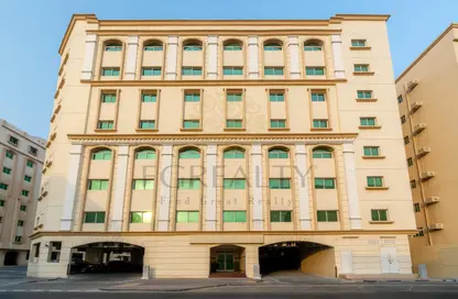Whole Building - 7+ Bedrooms - 5 Bathrooms for sale in Umm Ghuwalina - Umm Ghuwailina - Doha
