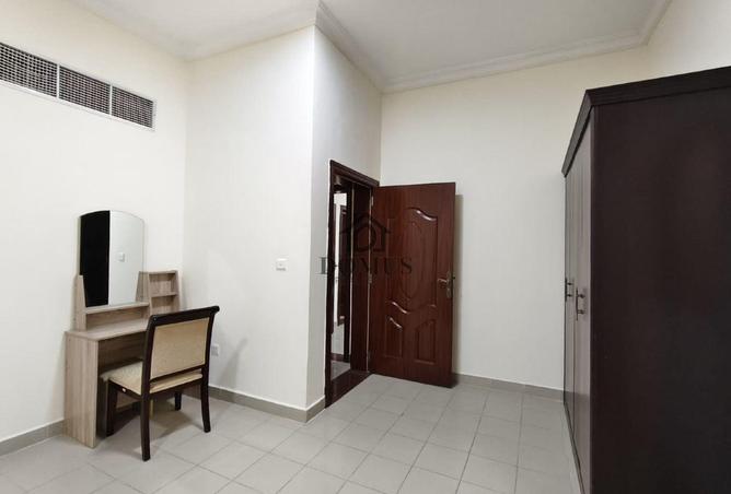 933192 - Property Image 2