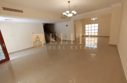 Compound - 4 Bedrooms - 5 Bathrooms for rent in Al Ain Compound 3 - Al Ain Compound - Ain Khaled - Doha