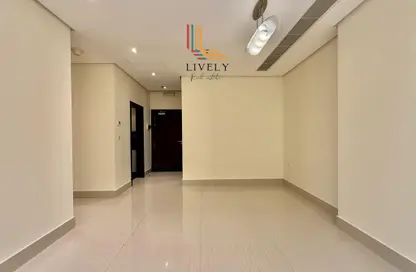 Apartment - 2 Bedrooms - 3 Bathrooms for rent in Lusail Residence - Marina District - Lusail