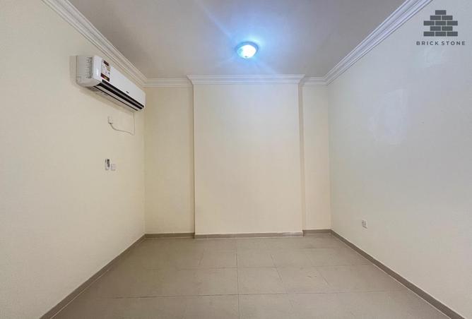 942907 - Property Image 3
