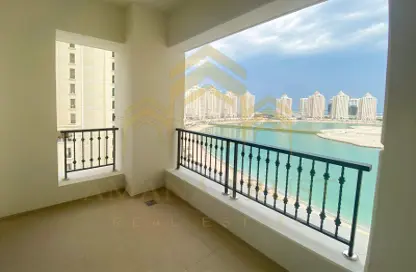 Balcony image for: Apartment - 2 Bedrooms - 3 Bathrooms for rent in Viva East - Viva Bahriyah - The Pearl Island - Doha, Image 1