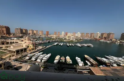 Apartment - 2 Bedrooms - 2 Bathrooms for sale in One Porto Arabia - Porto Arabia - The Pearl Island - Doha