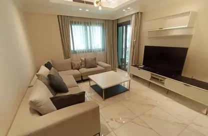 Apartment - 2 Bedrooms - 2 Bathrooms for rent in Giardino Apartments - The Pearl Island - Doha
