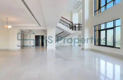 (بنتهاوس (روف - 5 غرف نوم - 7 حمامات للبيع في طريق بورتو الشرقي - بورتو أرابيا - جزيرة اللؤلؤة - الدوحة (بنتهاوس (روف - 5 غرف نوم - 7 حمامات للبيع في طريق بورتو الشرقي - بورتو أرابيا - جزيرة اللؤلؤة - الدوحة