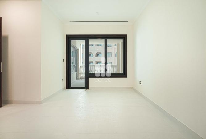 938702 - Property Image 3