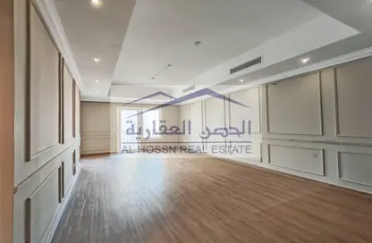 Apartment - 2 Bedrooms - 3 Bathrooms for sale in Tuscan Tower - Porto Arabia - The Pearl Island - Doha