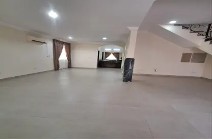 Villa - 3 Bedrooms - 3 Bathrooms for rent in Ain Khaled - Doha