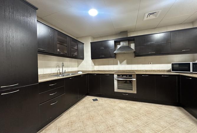 958100 - Property Image 3