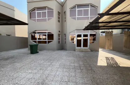 Villa - 5 Bedrooms - 6 Bathrooms for rent in Mamoura 18 - Al Maamoura - Doha